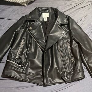 Leather jacket size medium only own once